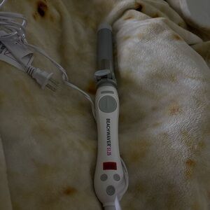 The Beachwaver Co. White Hair Curler